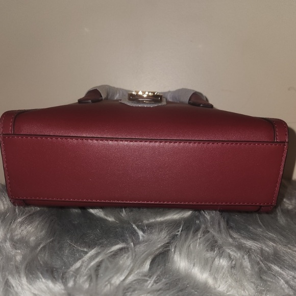 🔥🔥NWT Michael Kors Gabby Satchel This is a listing created for a Posh Show. - Picture 5 of 11